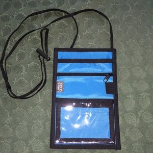 Travel Lewis N Clark ID Passport Holder